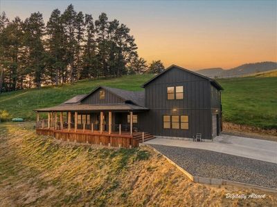 3092 Willis Ln