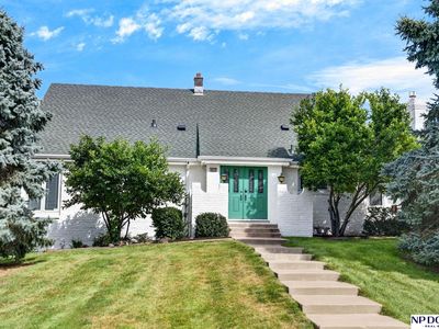 805 Leawood Dr