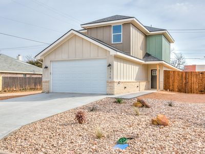 3326 Edgewood Dr