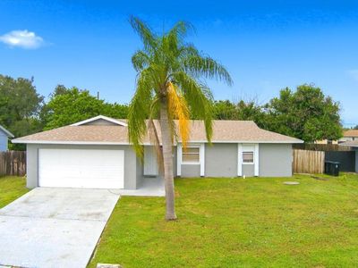 2066 SE STONECROP Street
