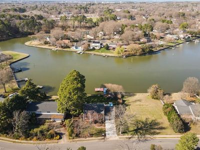 413 Elizabeth Lake Dr