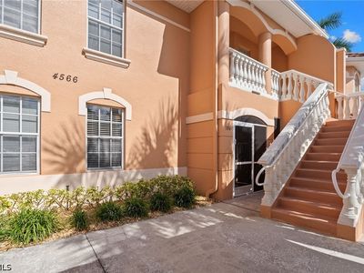 4566 SE 5th Pl APT 106