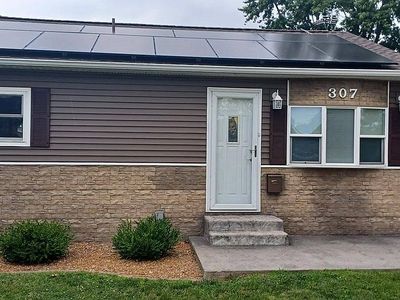 Property at 307 N J St, Tilton, IL
