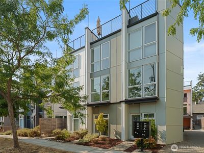 2612 SW Nevada Street #B