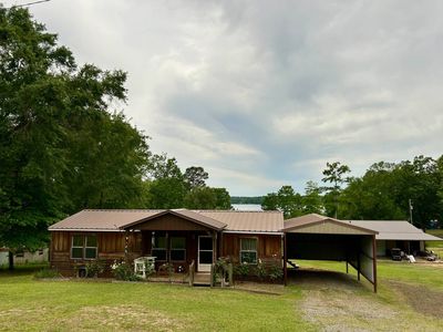 86 Nightingale Ave