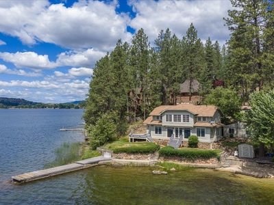 1014 S Lakeside Rd