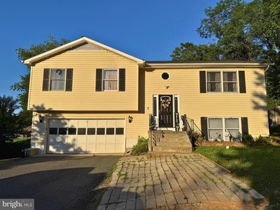 8 B Vue Ave