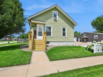 Property at 2700 3rd Ave, Marion, IA