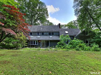 22 East Woods Road