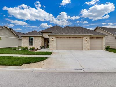 4015 N Solano Ct
