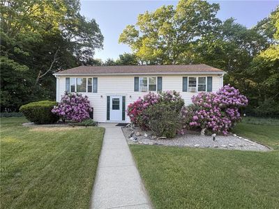 5 Lions Dr