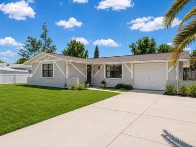 9414 Ledgestone Ln