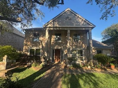 4134 Lakepointe Forest Dr