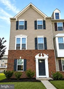 411 Ridgely Blvd