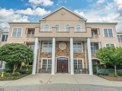 1115 HAMILTON DRIVE
