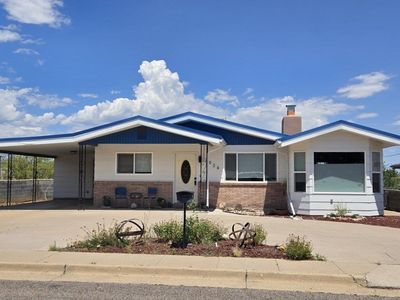 2924 N Mann Dr