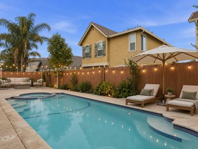 2271 Robert Gabriel Dr