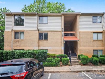 4902 Spring Lake Dr APT E