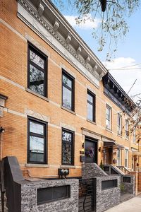 1635 Hancock St