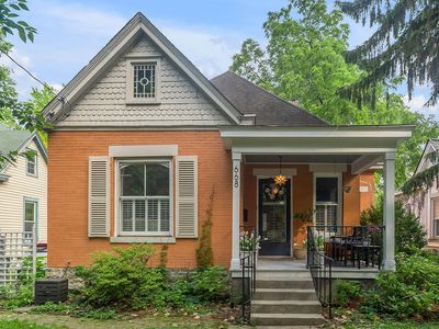 668 Elsmere Park