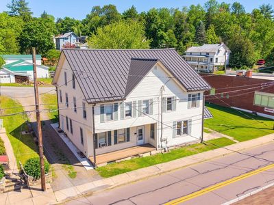 404406 Main St