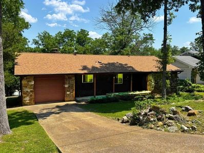 4 Otter Dr