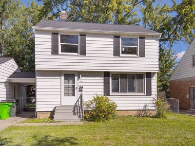 4521 Lilac Rd