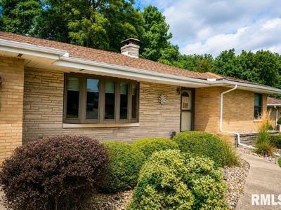 Property at 209 Sycamore Ave, Morton, IL