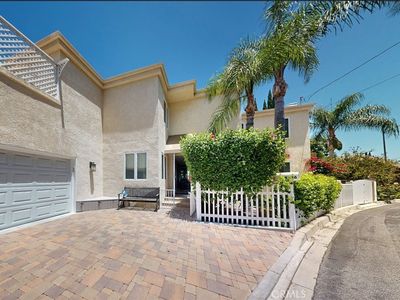 4936 Llano Dr