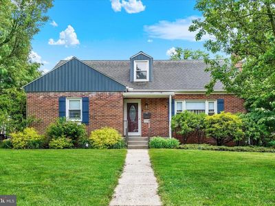 2200 Eastern Blvd