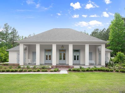 10108 Longleaf Ln