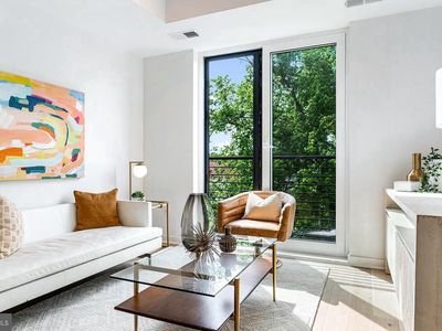7700 Georgia Ave NW #305