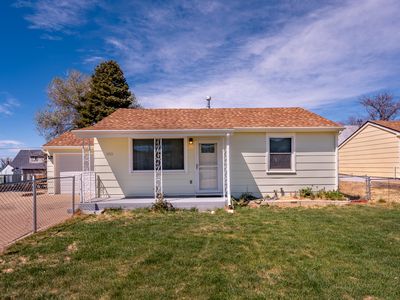 203 Farasita St