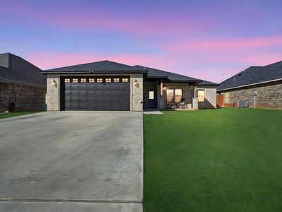 214 NW Sandstone Ave