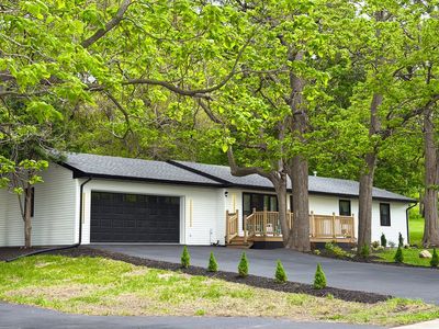 Property at 35W302 Pinelands Rd, St Charles, IL