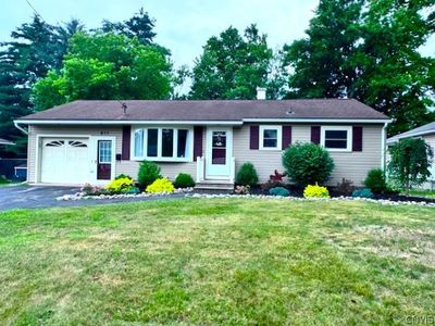 611 Locust Dr