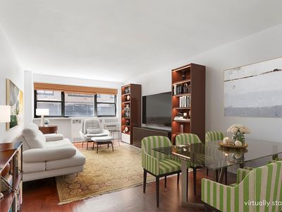 340 E 74th St APT 1J