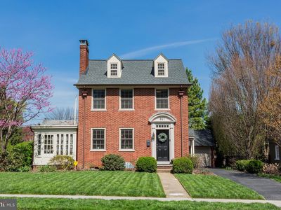 927 Martha Ave