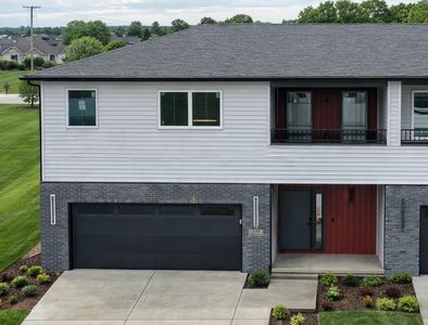 379 Larkspur Ln