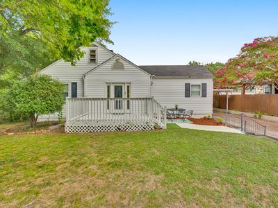 223 South Dr