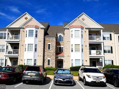 502F Lloyd Pl #6