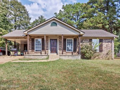 1620 Gilford Cv W