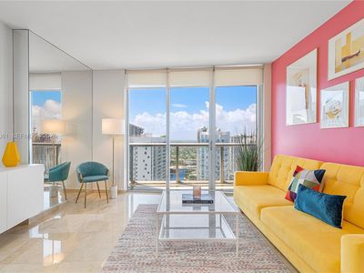 485 Brickell Ave APT 4206