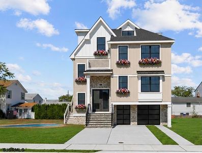 323 N Huntington Ave