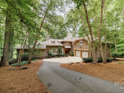 38 River Shoals Drive