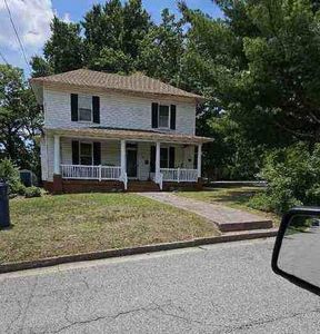 110 Franklin St