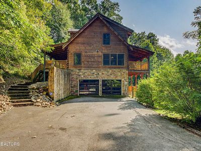 4809 Settlers View Ln