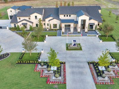 1125 W Blondy Jhune Rd