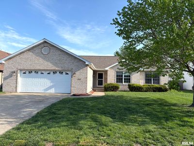 1009 Monarch Dr