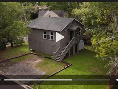 208 Neel Pl